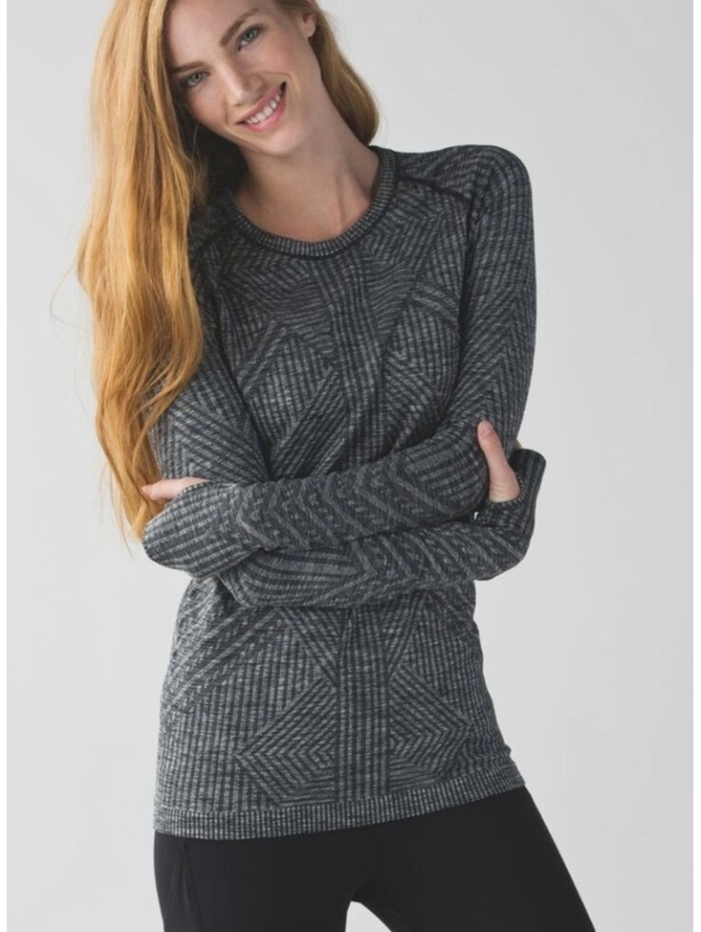 Vintage Lululemon Athletica Heathered Black gray Restless pullover grey size 10